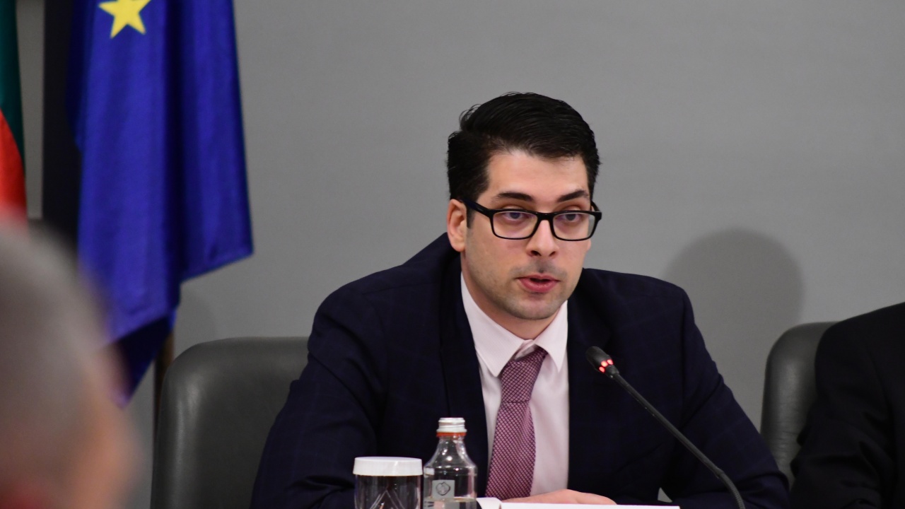 Атанас Пеканов: Така заложеният бюджетен дефицит е приемлив