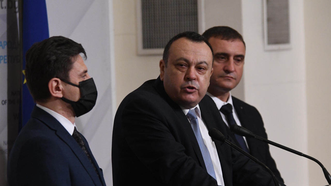 ДПС алармираха за "чудовищна схема" по придобиване на българско гражданство