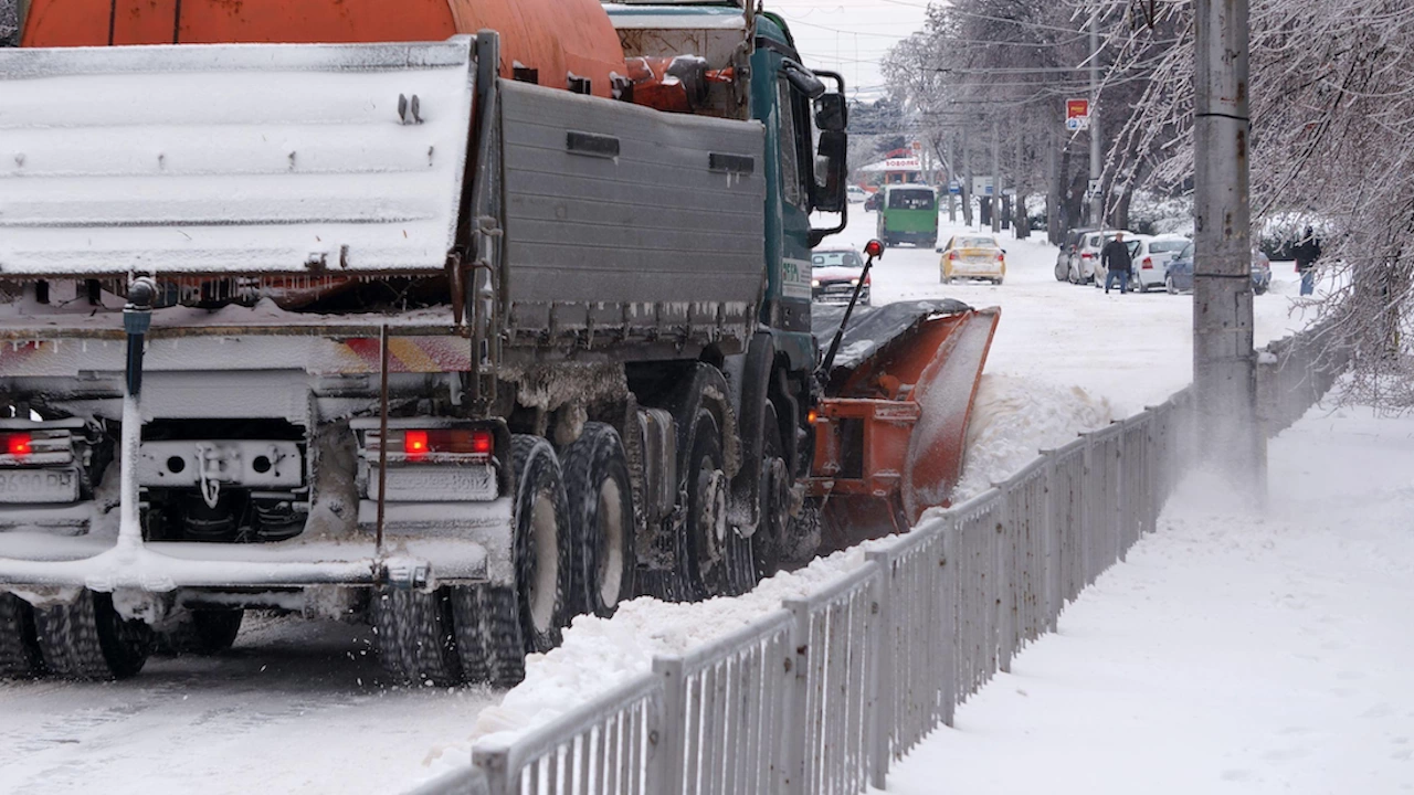 Пътищата в Добричка област са проходими при зимни условия 25 машини