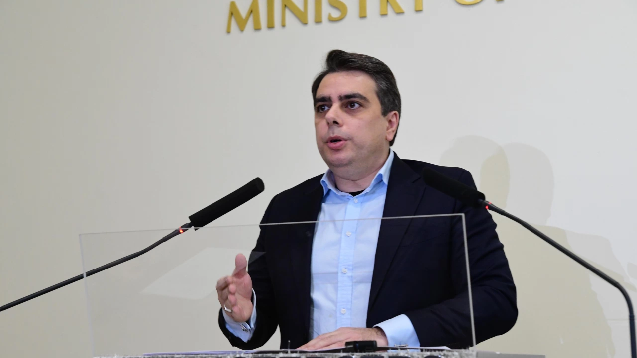 Вицепремиерът по еврофондовете и министър на финансите назначи Георги Николов