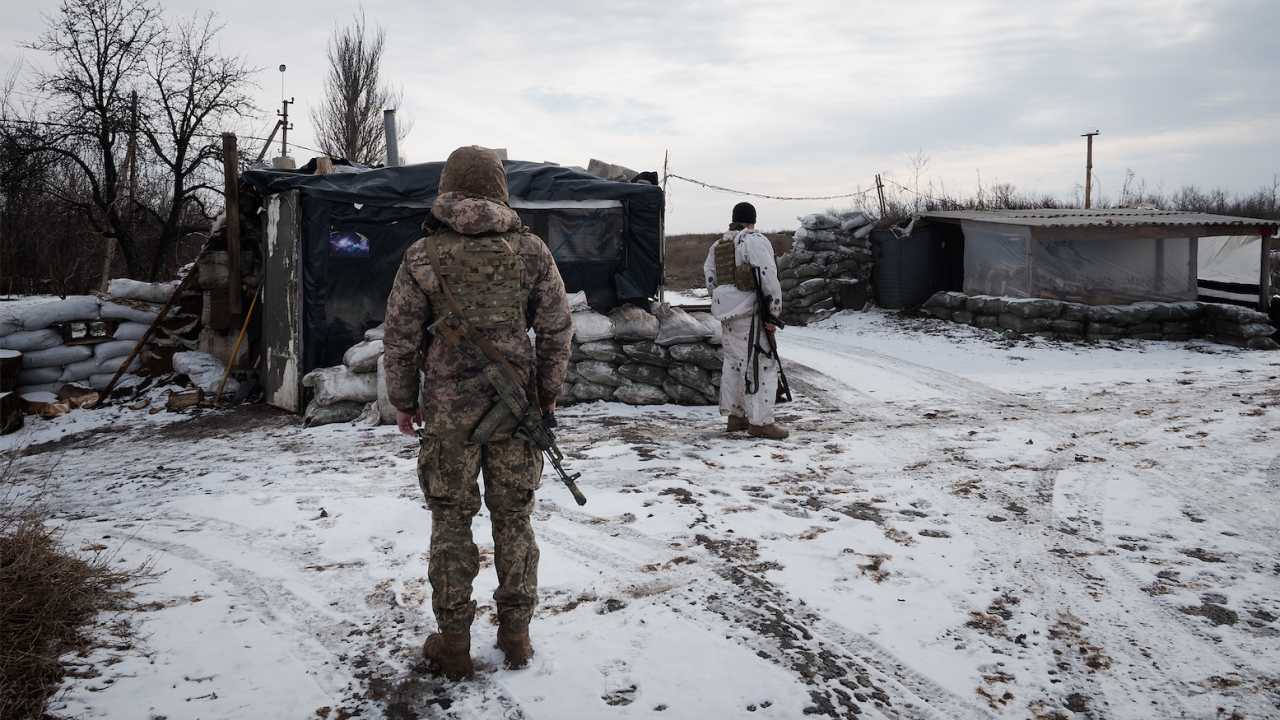  Пълномащабна война в Източна Украйна може да избухне всеки миг, сподели сепаратистки водач 