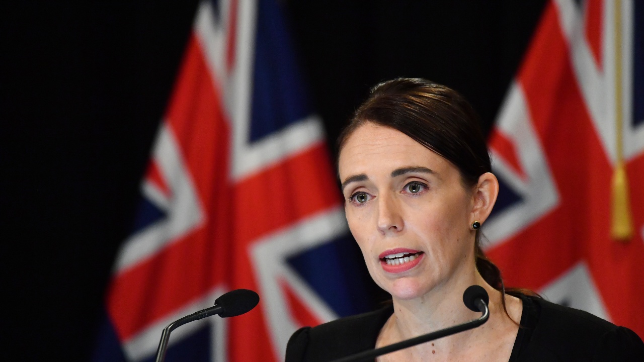  Новозеландският министър председател предизвестява за нови разновидности на COVID-19 през тази година 