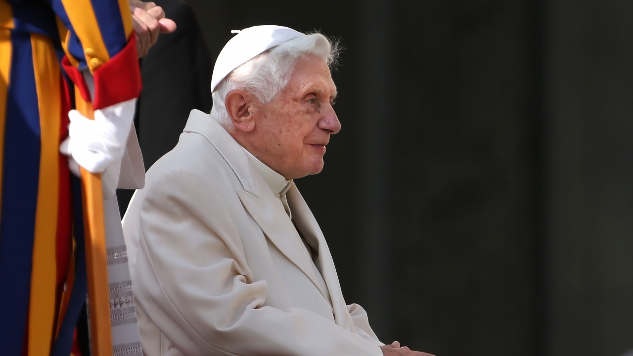 Папа Бенедикт ХVI помоли за прошка жертвите на сексуални посегателства в Католическата църквата