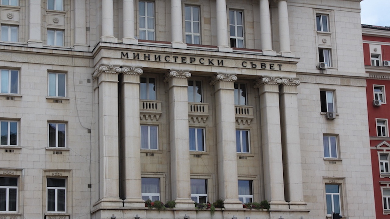  Влезе в действие заповедта на Кирил Петков за зелен документ в постройката на Министерския съвет  