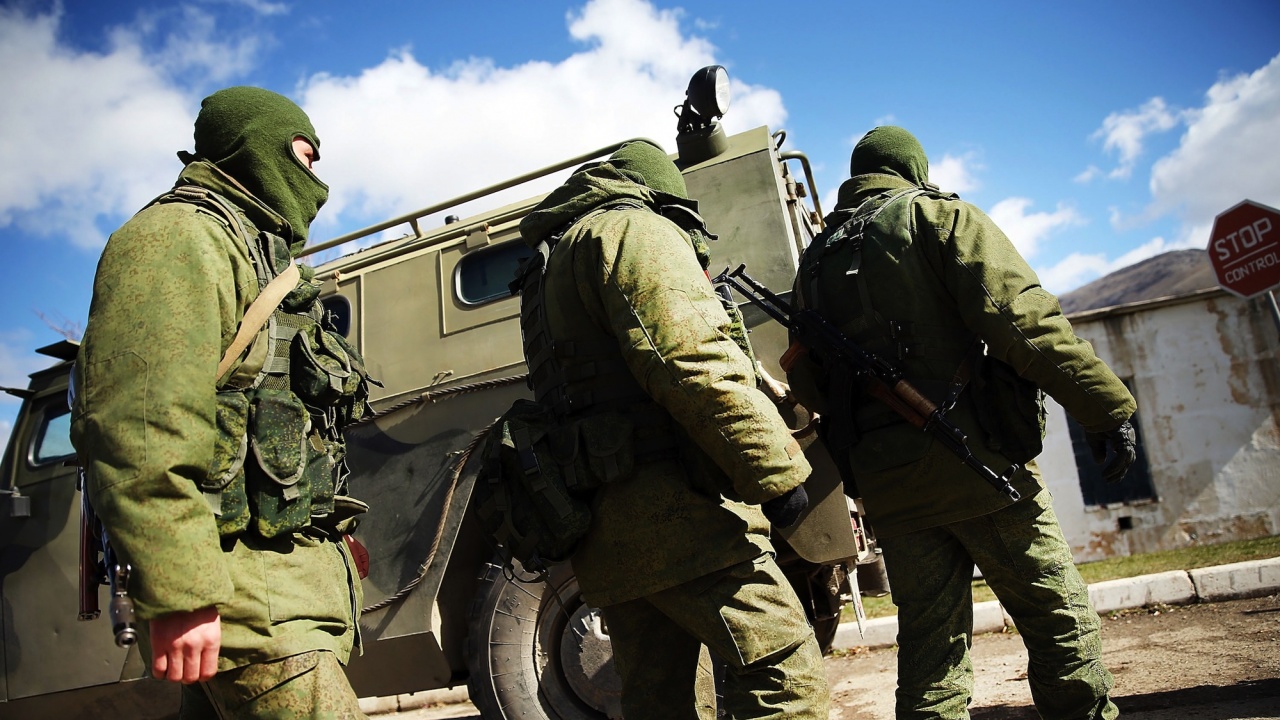 Русия проведе еднодневни военни учения в окупирания през 2014 г.