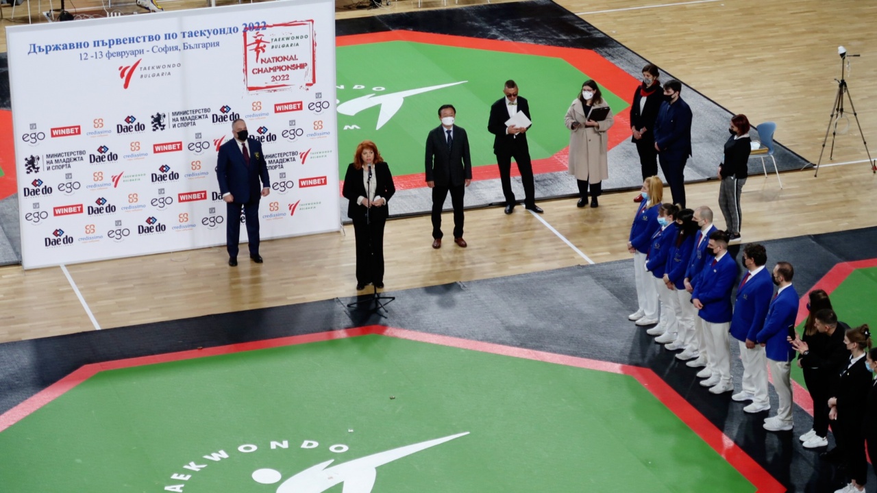 Вицепрезидентът: Президентската институция ще продължи да подкрепя развитието на спорта в България