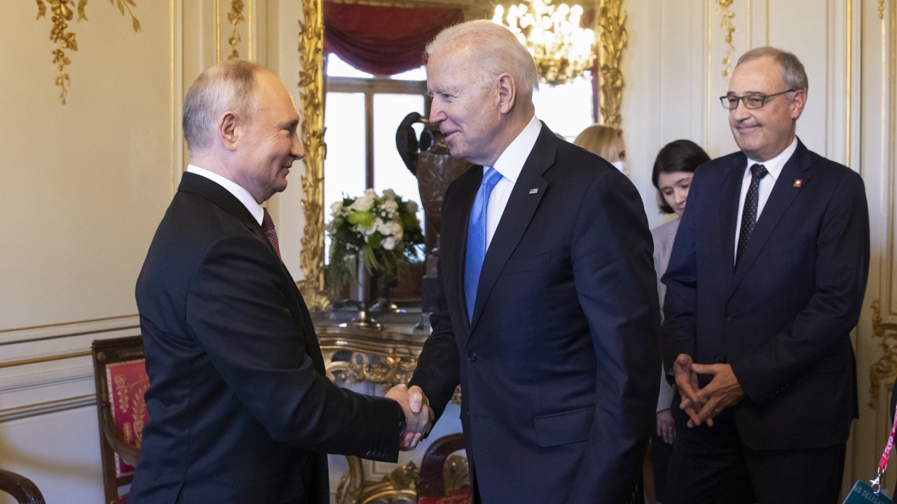  Байдън предизвестил Путин, че Съединени американски щати ще дадат съдбоносен отговор, в случай че Русия нахлуе в Украйна 