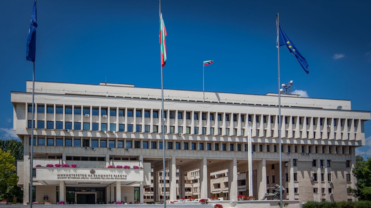  Министерство на външните работи образува спешен щаб поради обстановката с Украйна 