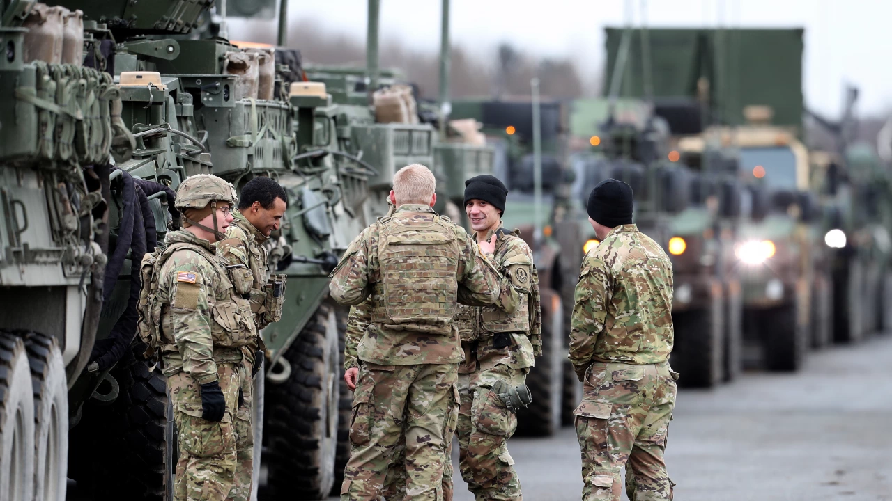 Пентагонът заяви че САЩ изпращат още 3000 войници в Полша