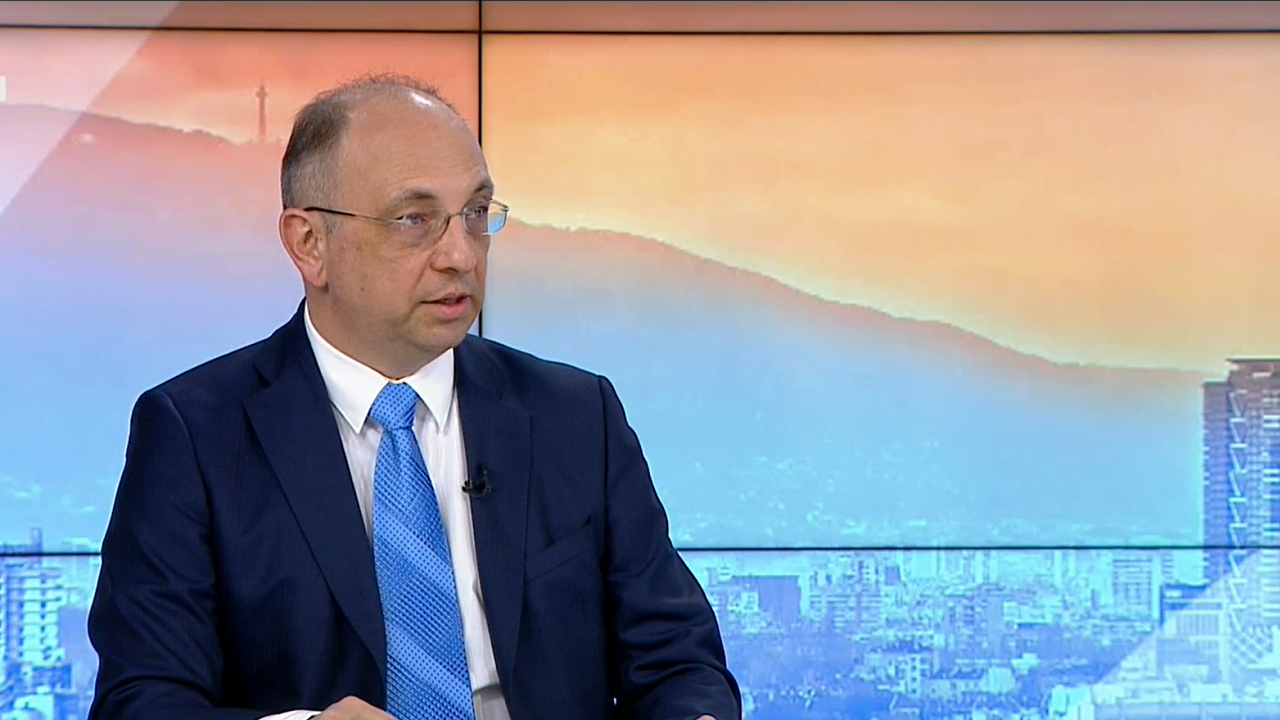 Николай Василев: Очаквам 8% дефицит в края на годината