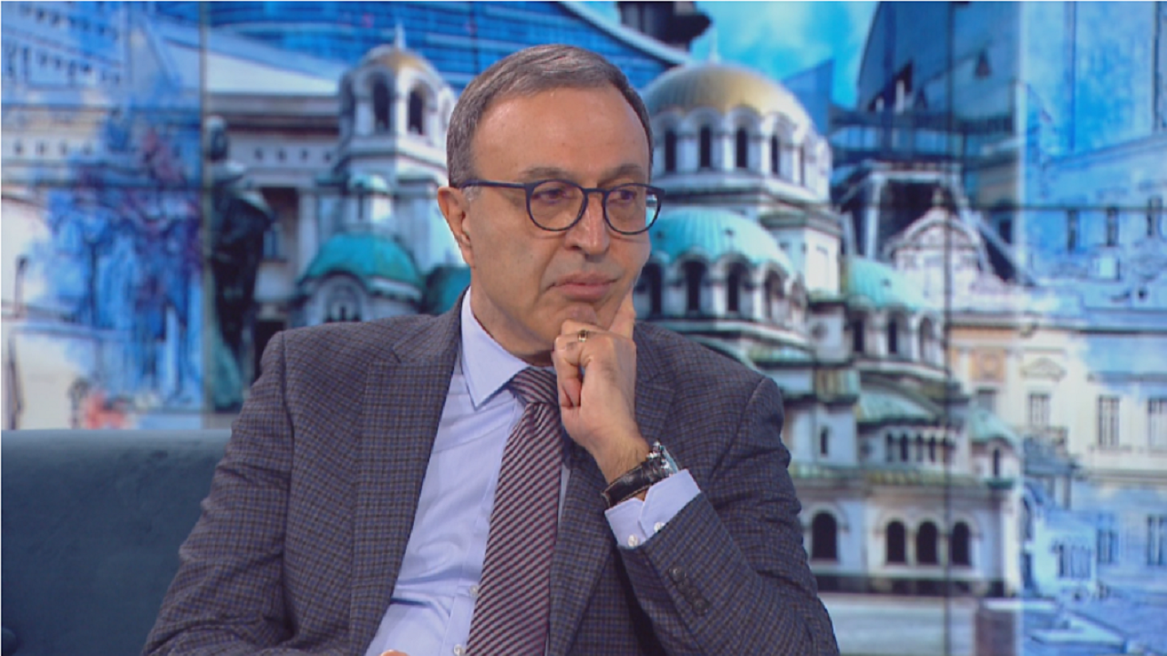 Петър Стоянов: Обезпокоен съм от това, което се случва в България