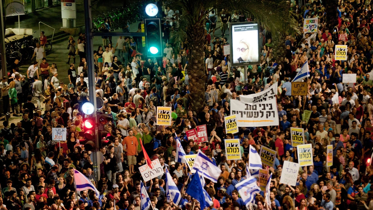 Израелски протестен конвой вдъхновен от протестите срещу ковид ограниченията в
