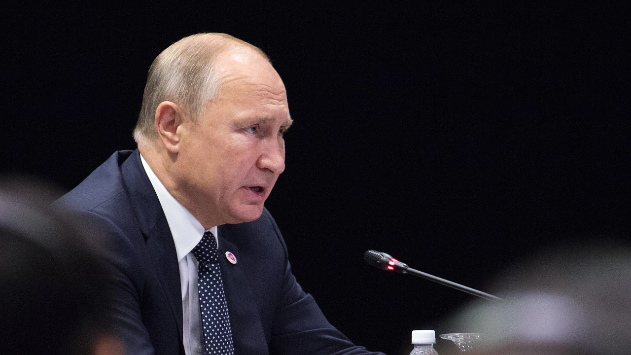 Украйна нарушава правата на човека това каза руският президент Владимир