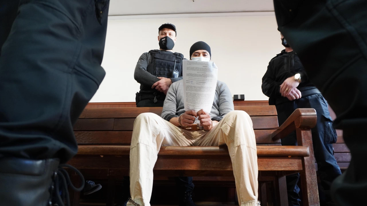 Съдът в Хасково остави за постоянно в ареста 42 годишния мексиканец