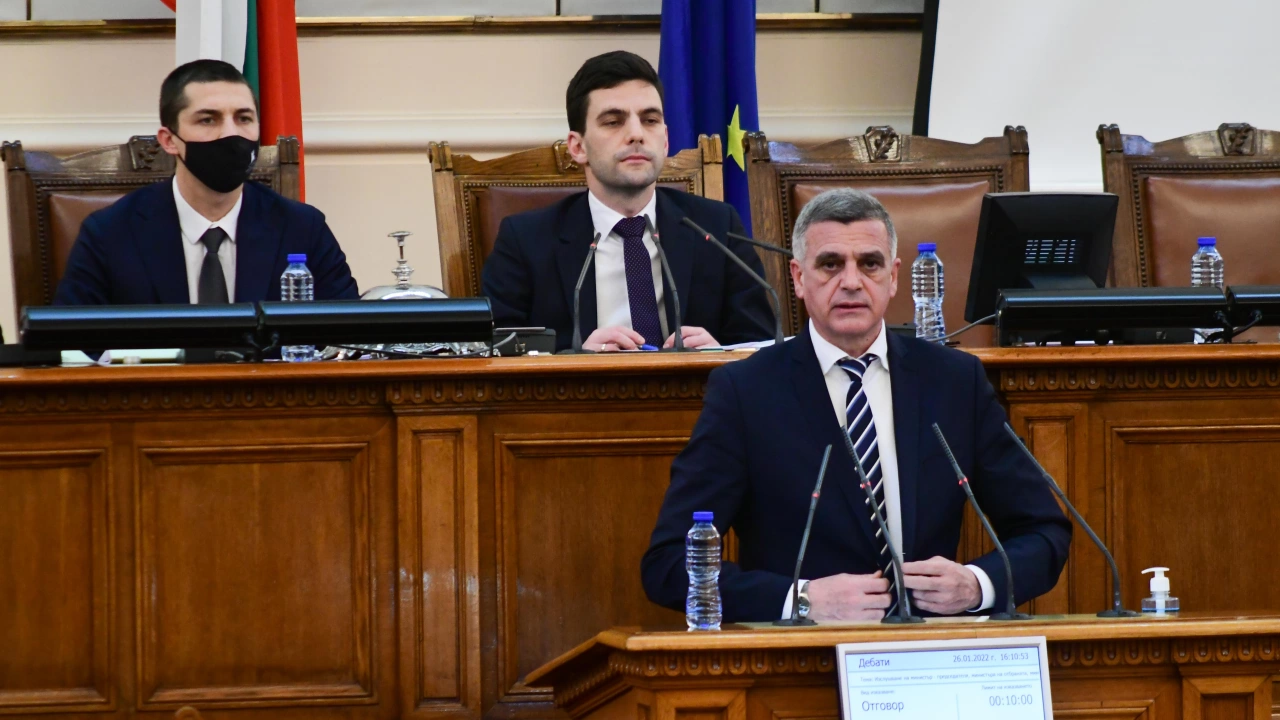 Министрите на отбраната на Република България и на Кралство Испания 