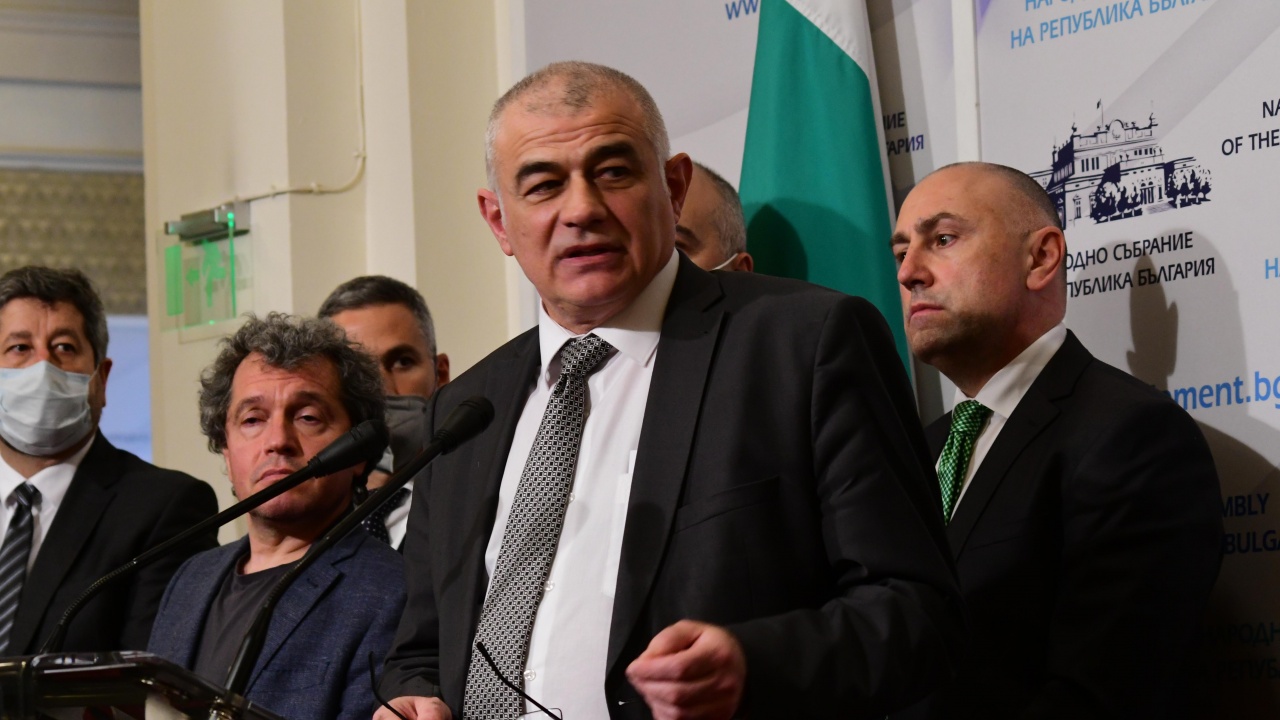 Министър Гьоков в парламента заради „Системата ни убива“: Започват активен диалог