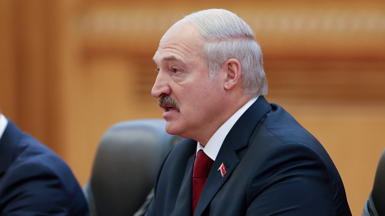  Лукашенко: Беларус ще купи военно съоръжение от Русия през идващите години 