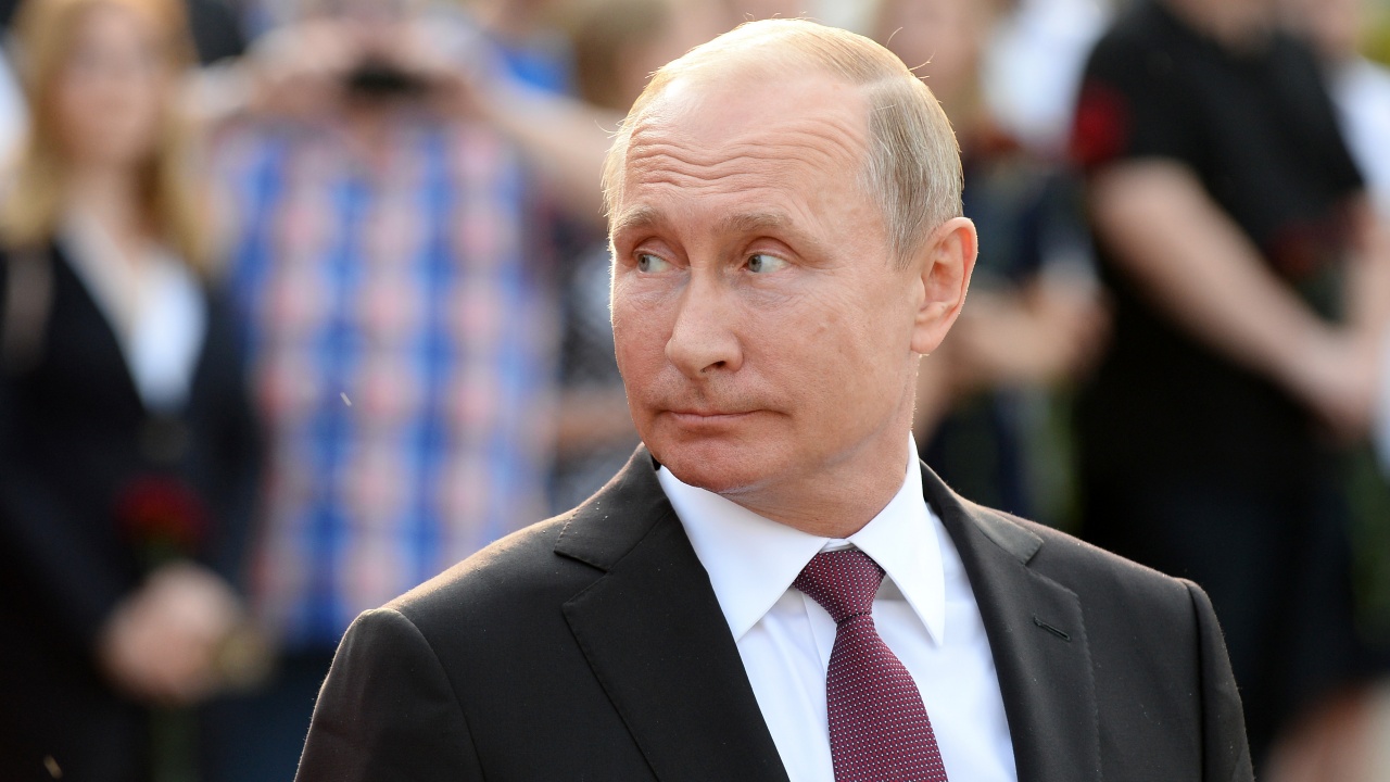  Европейска комисия: Путин би трябвало да е първи в листата със наказания 