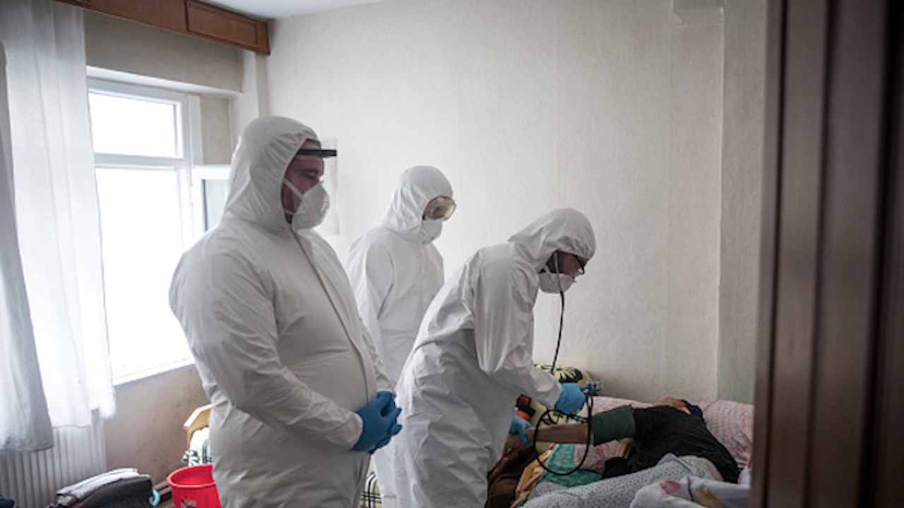 Опасен вирус с повръщане и припадъци върлува в Пловдив