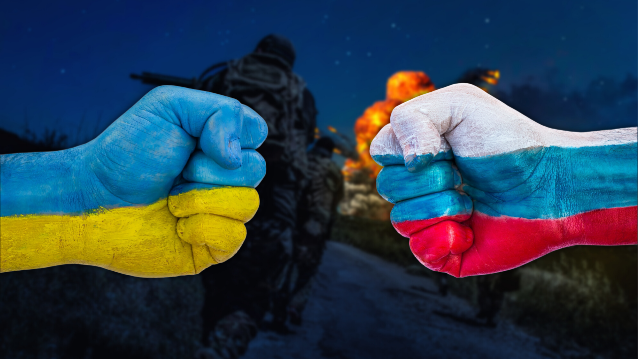  НА ЖИВО: Русия атакува Украйна. Киев: Всеки, който може да държи оръжие - да минава във войските 