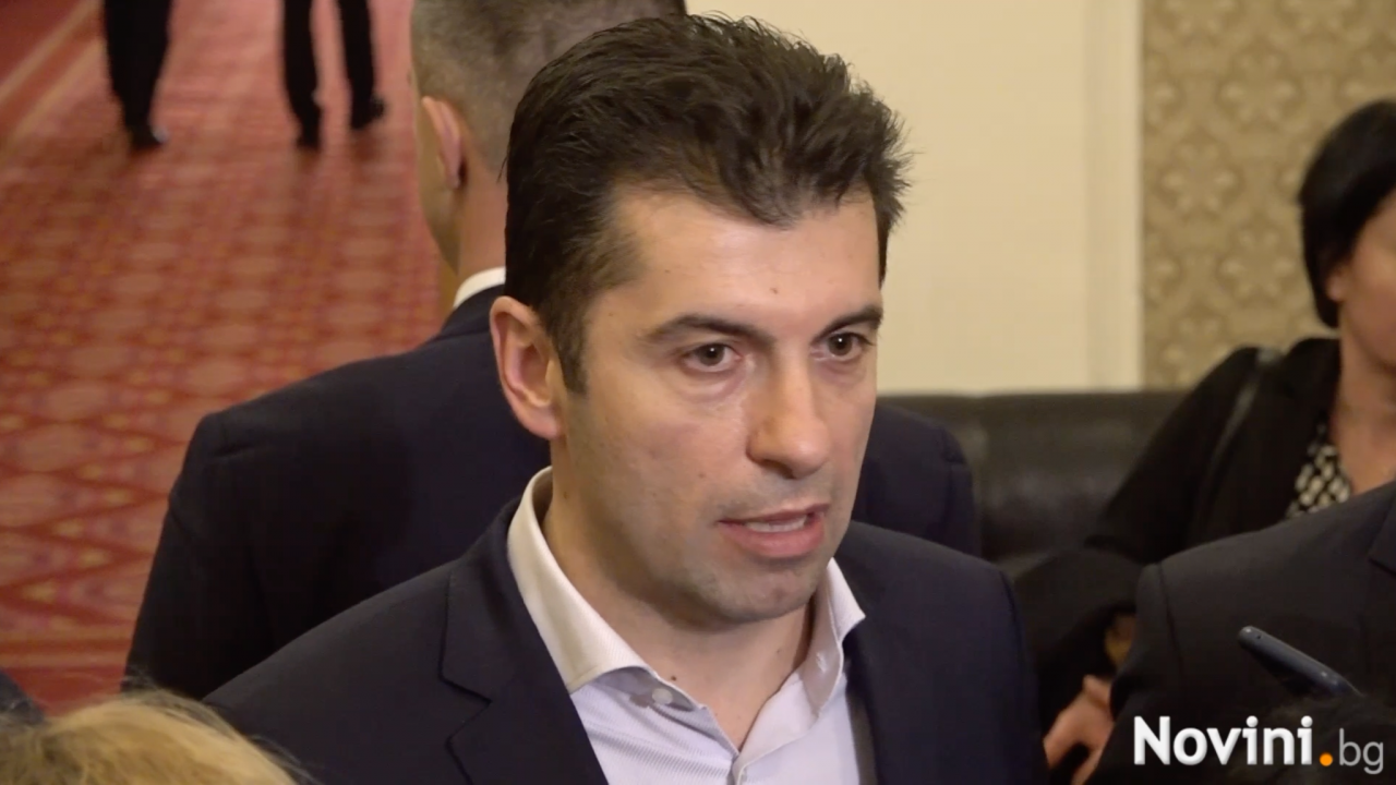  Петков: Обмисляме способи за извеждането на български жители от Украйна 