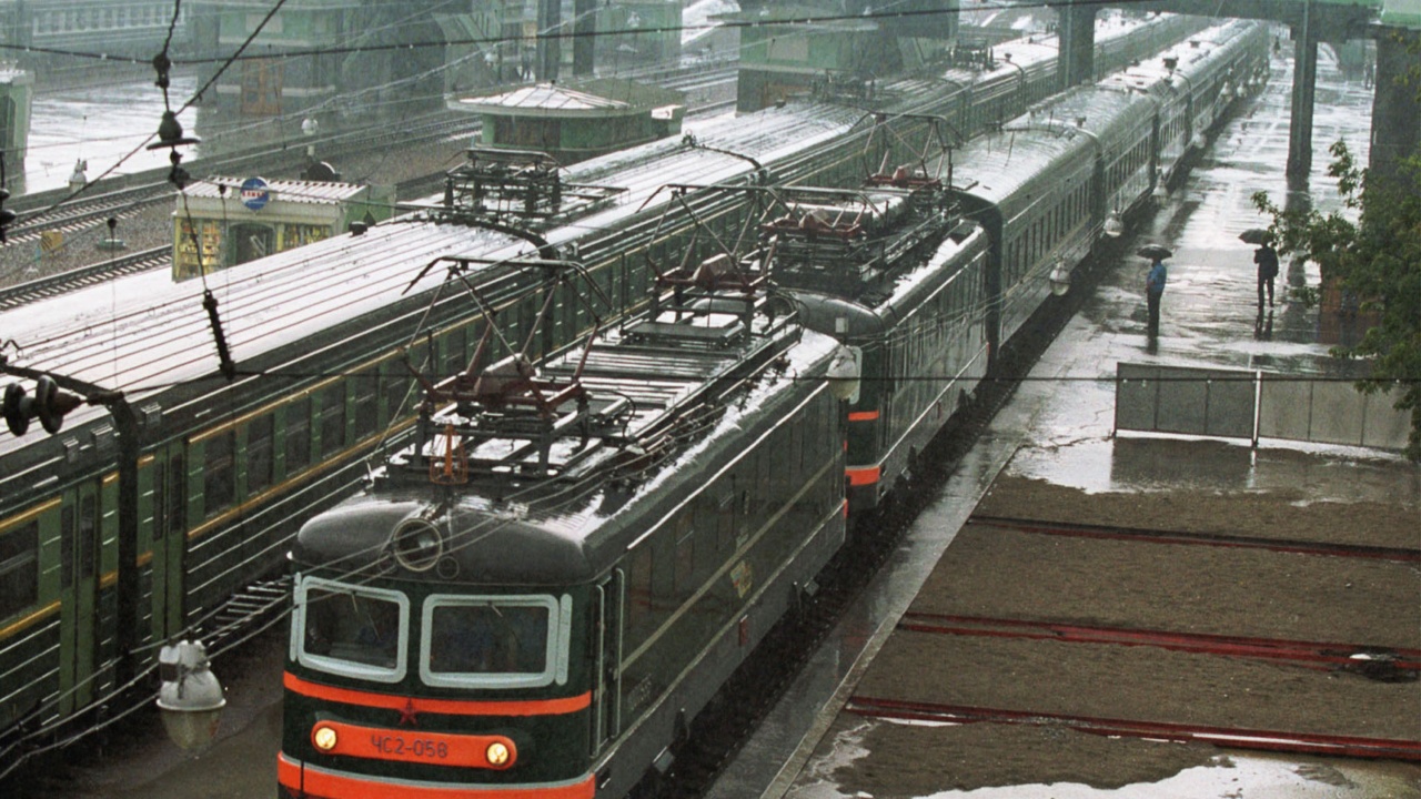  Руските железници са спрели да изпращат товарни транспорти до Украйна 