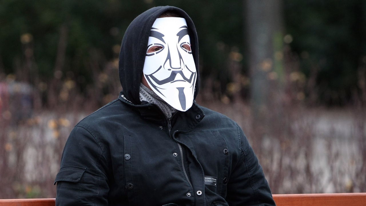  Anonymous оповестиха кибервойна на Русия поради Украйна 
