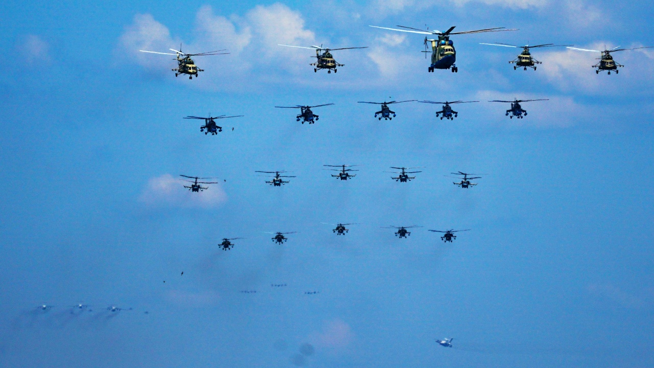  Русия извърши десант с 200 съветски хеликоптера в Украйна 