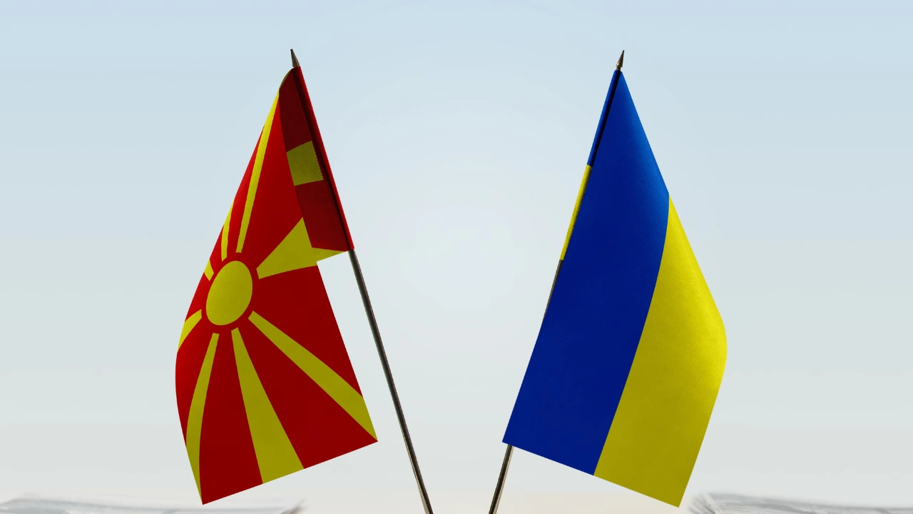 Дипломатите от посолството на Република Северна Македония  в Украйна остават