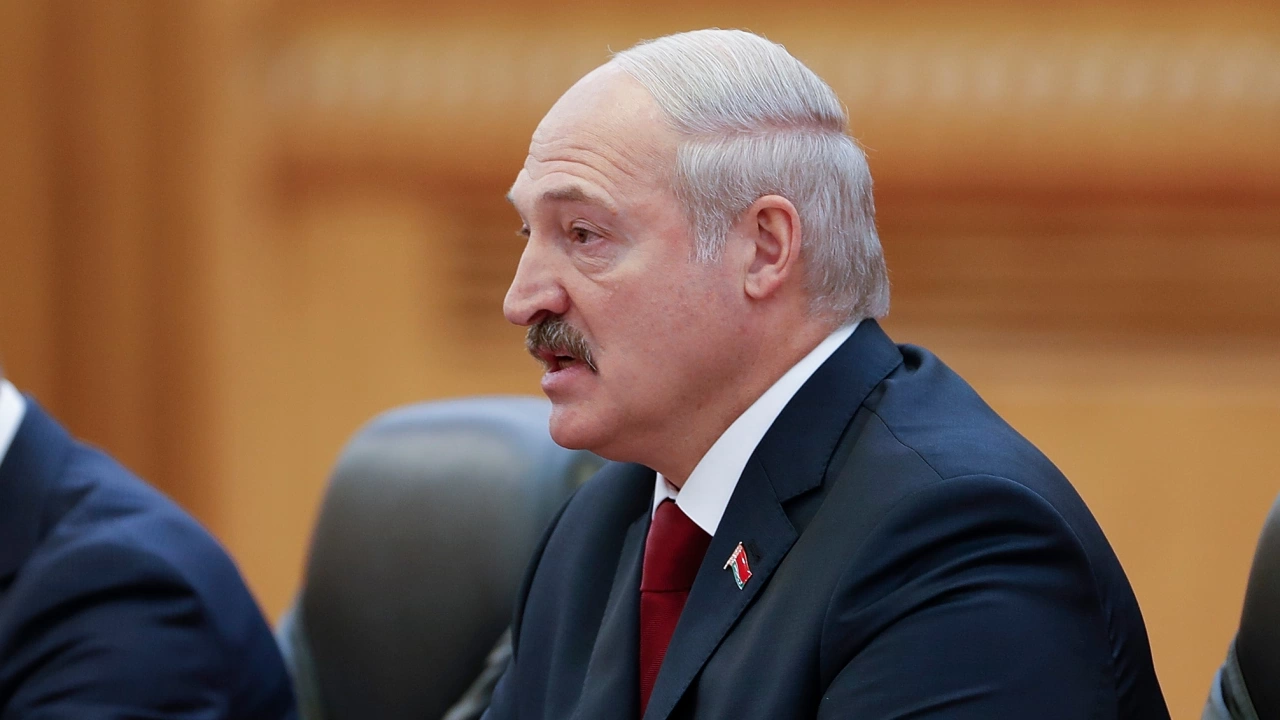Беларус планира през следващите години да купи от Русия военни