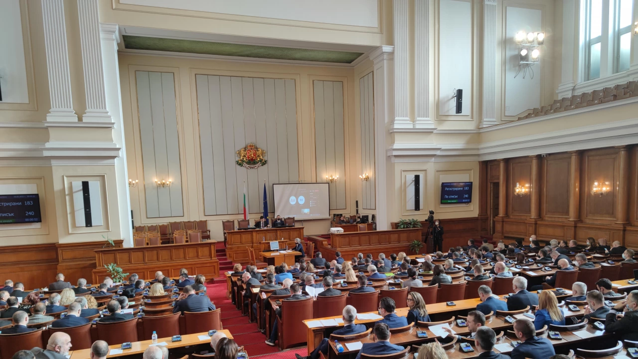 Народното събрание прие на второ четене рамката на бюджета на