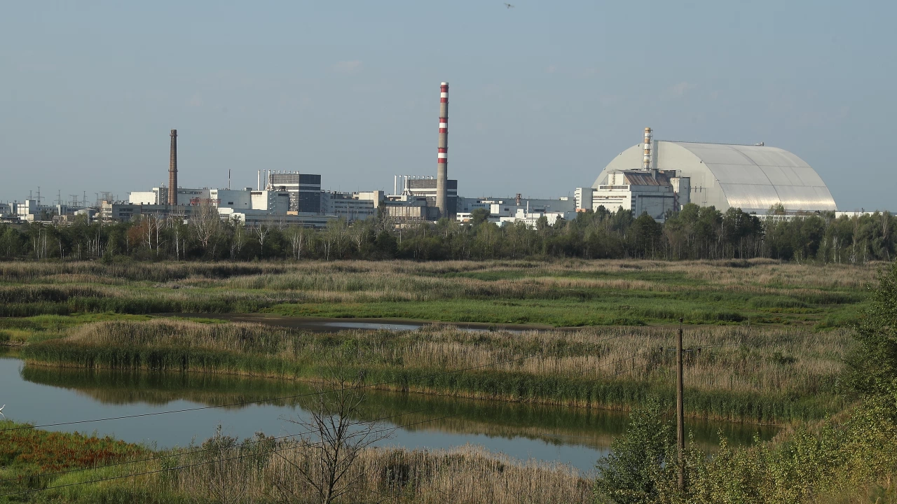 Руските военни поеха контрола над територията на атомната електроцентрала в