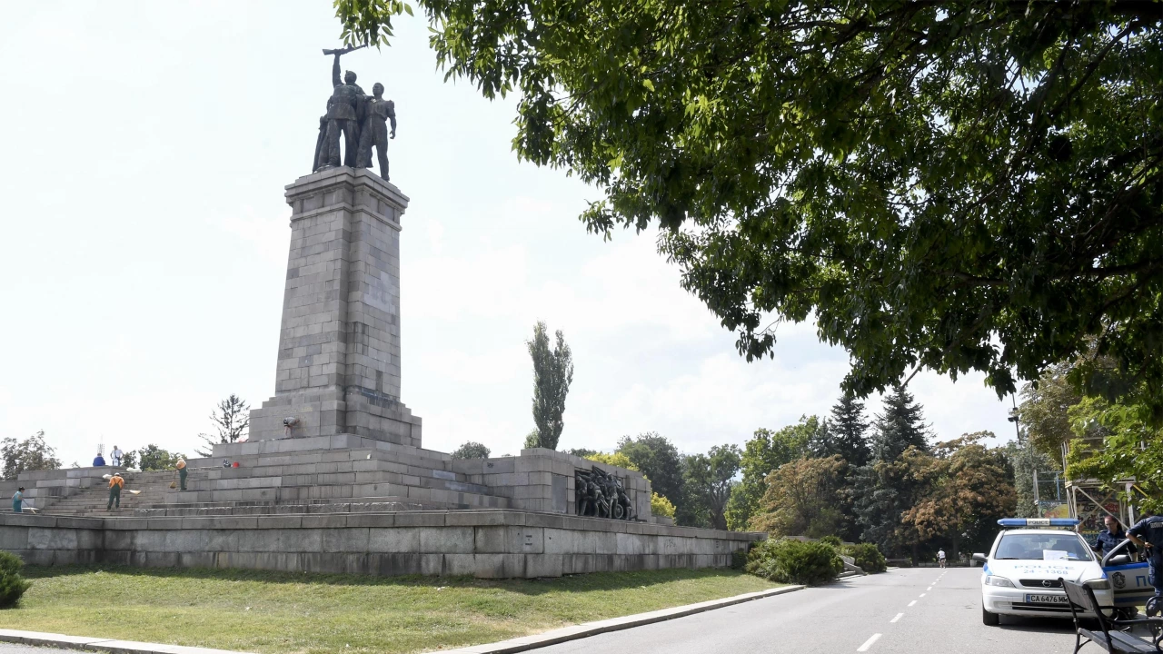 Паметникът на Съветската армия ще остане в българската памет като