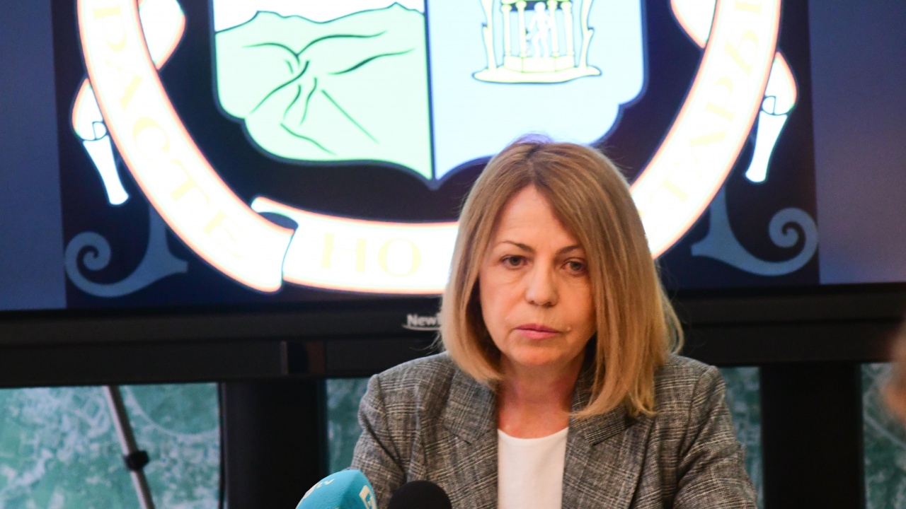  Фандъкова: София е подготвена да обезпечи над 200 места за настаняване на жители от Украйна 
