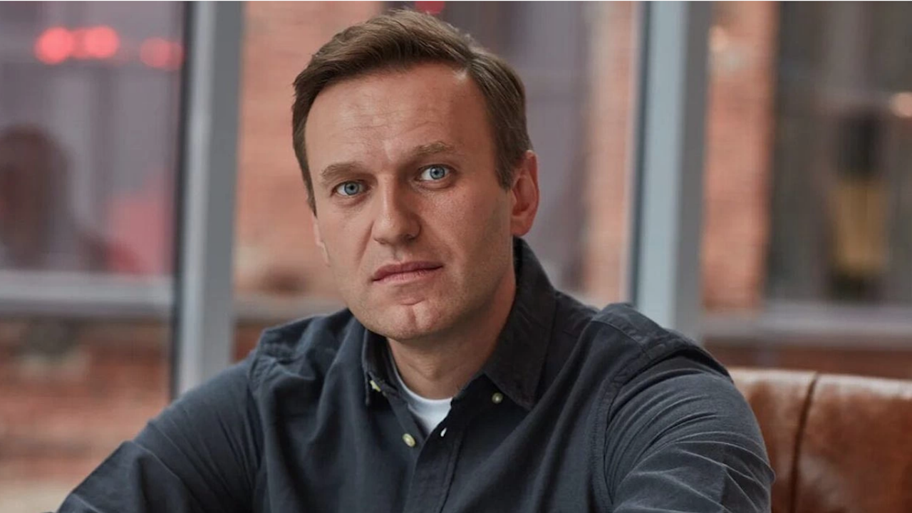 Навални призова руснаците да обявят гражданско неподчинение