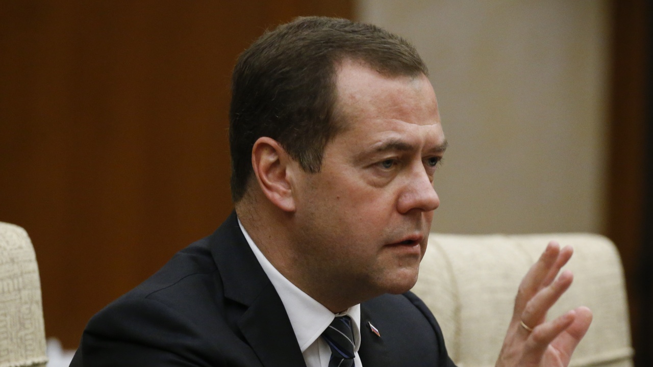 Медведев поздрави "прозорливия" ЕС за рекордните цени на газа