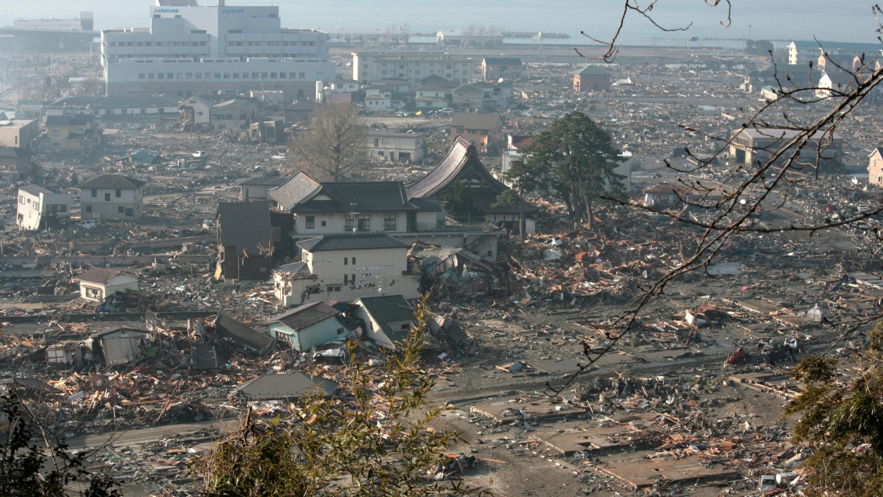 Япония отбелязва 11 години от ядрената катастрофа във Фукушима