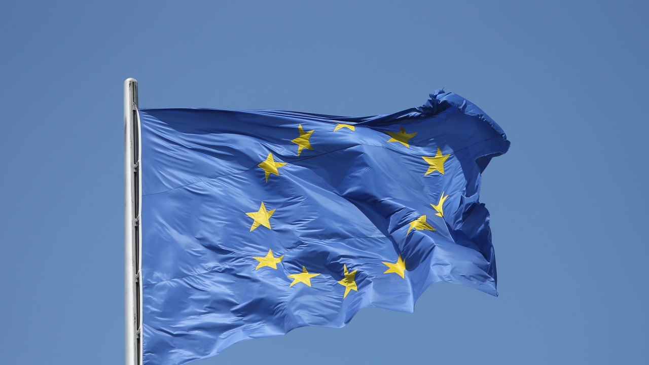 Европейската комисия ще предложи дългосрочен план, според който газовите хранилища