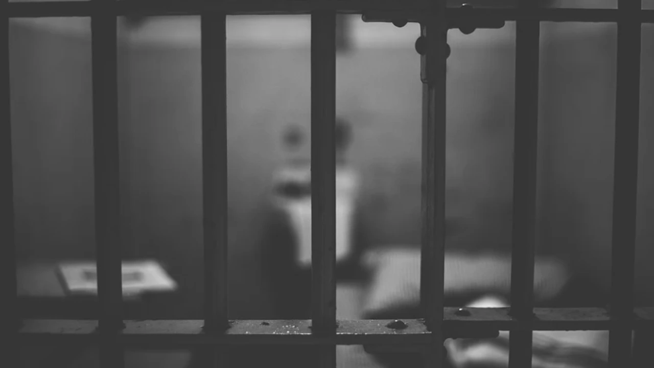 7 години затвор получи мъж опитал да изнасили 14 годишно момиче Наказанието следва