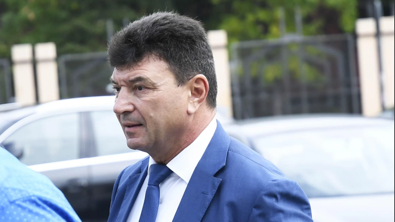 Върховният касационен съд призна окончателно за виновен бившия депутат Живко
