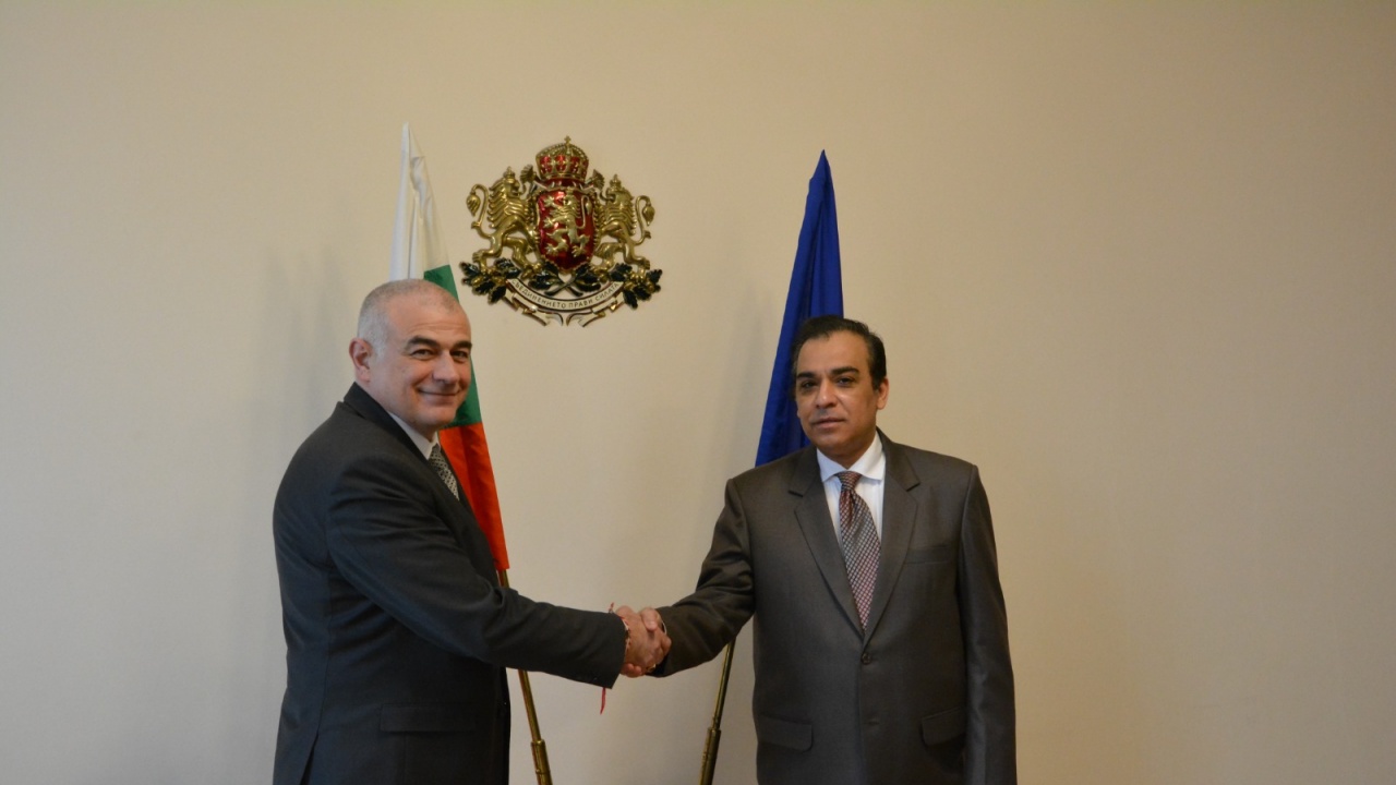 Министър Гьоков се срещна с посланика на Саудитска Арабия Халид бин Камал Факих