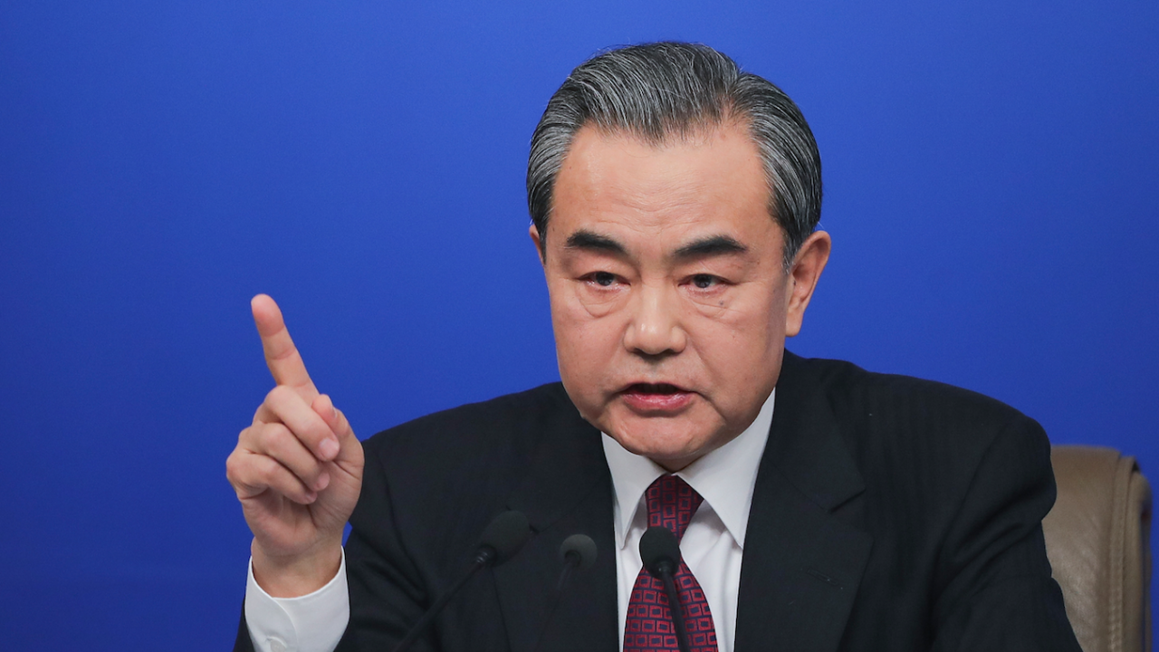 Китайският външен министър: На правилната страна на историята сме във връзка с кризата в Украйна