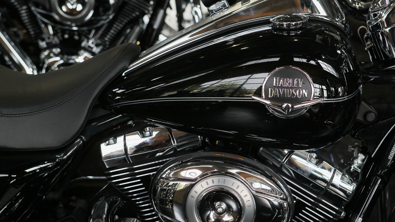 Мотоциклет "Харли Дейвидсън" на Джони Холидей беше продаден за рекордна сума на търг