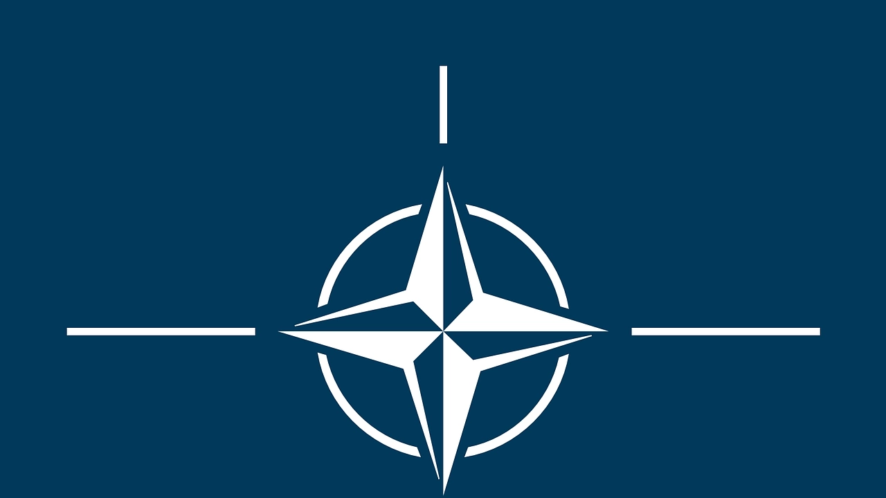 Стотици хиляди бойци на НАТО са поставени в повишена готовност