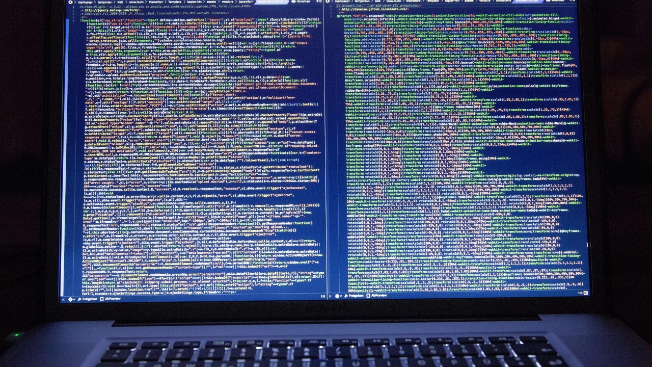 Сайтове на руското правителство са подложени на безпрецедентна кибератака полагат