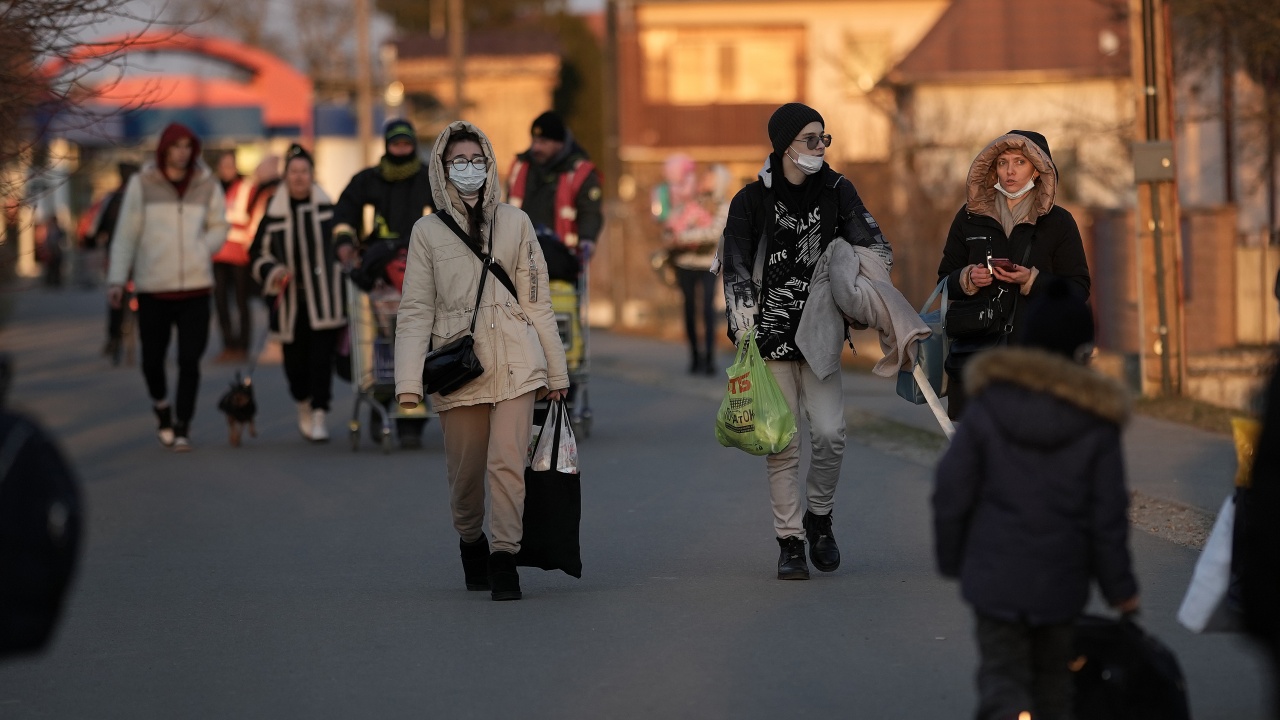 Украинското правителство обяви днес, че усилията му да евакуира цивилни