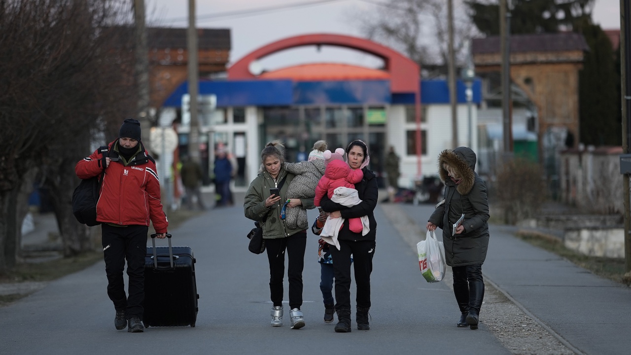 3,53 милиона души са избягали от Украйна от началото на