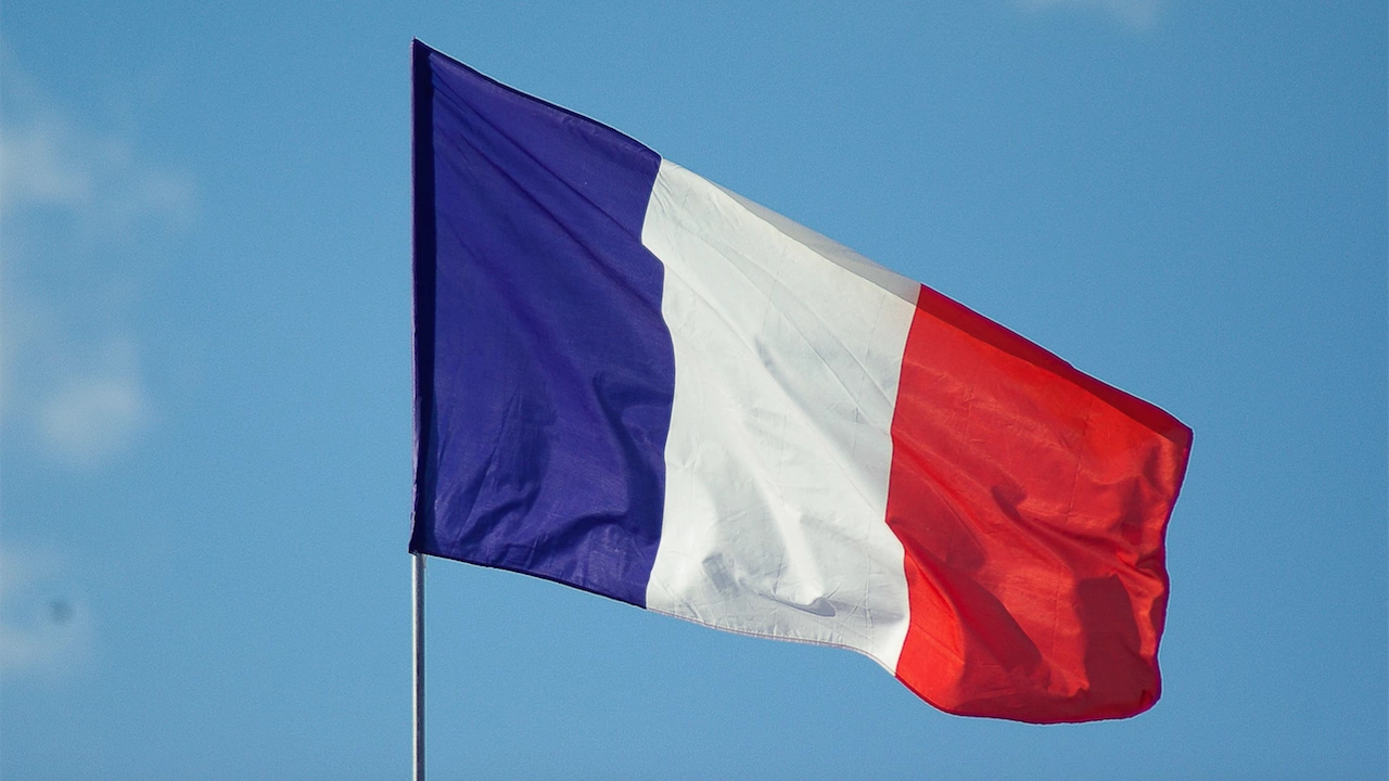 Франция блокира активи на стойност над 800 милиона евро принадлежащи