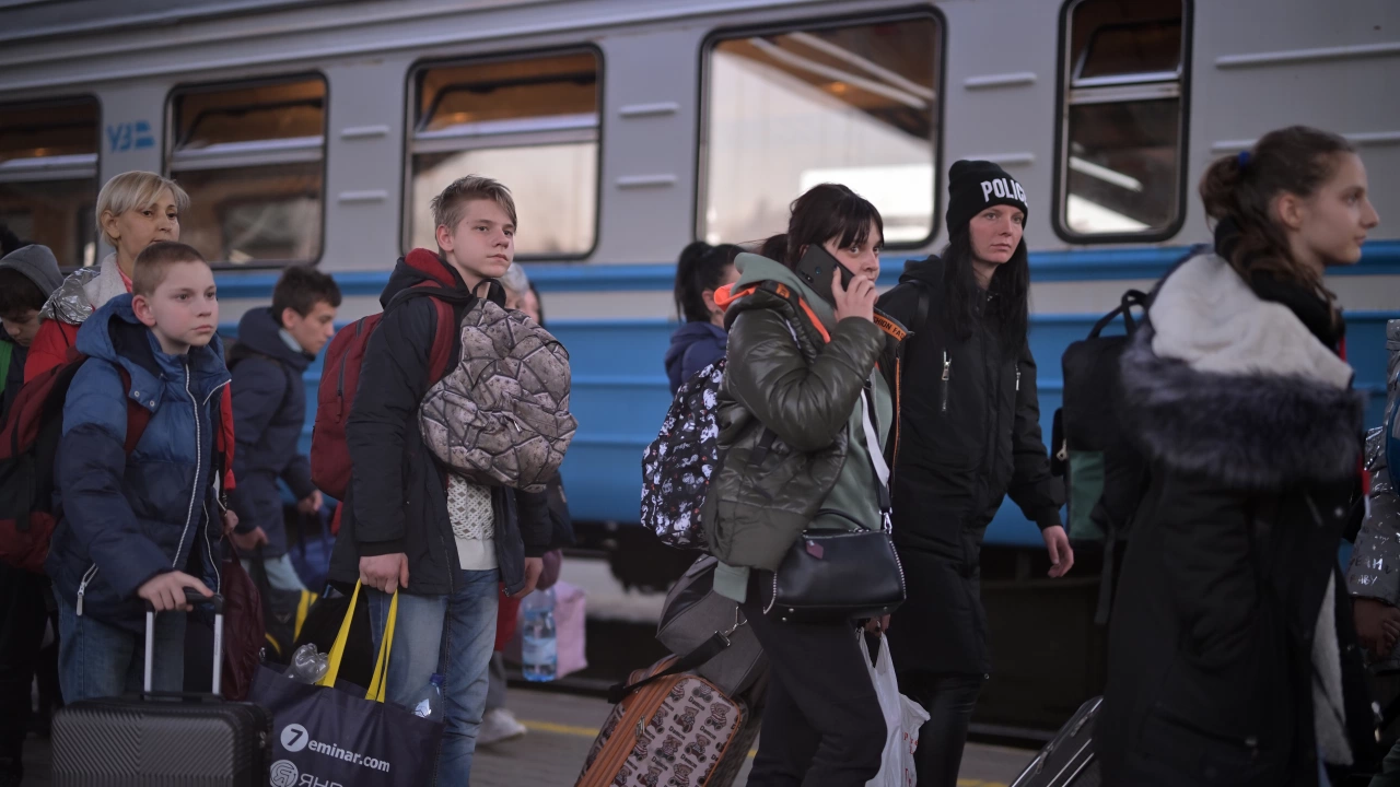 Общо 7331 души са били евакуирани от украински градове по