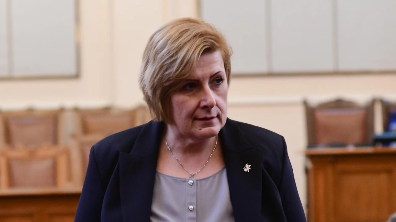 Спецпрокуратурата проверява депутата Елена Гунчева от Възраждане за престъпление против